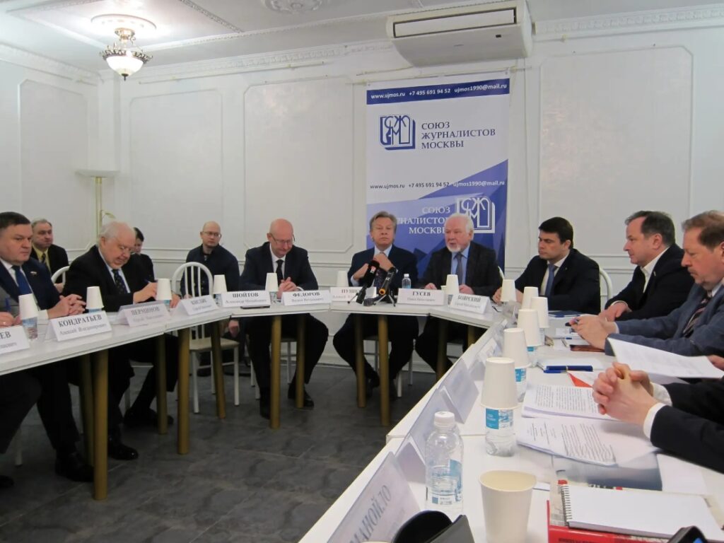 Алгоритм самозащиты: СМИ и власть в борьбе с кибермошенничеством. Комментарий участника круглого стола